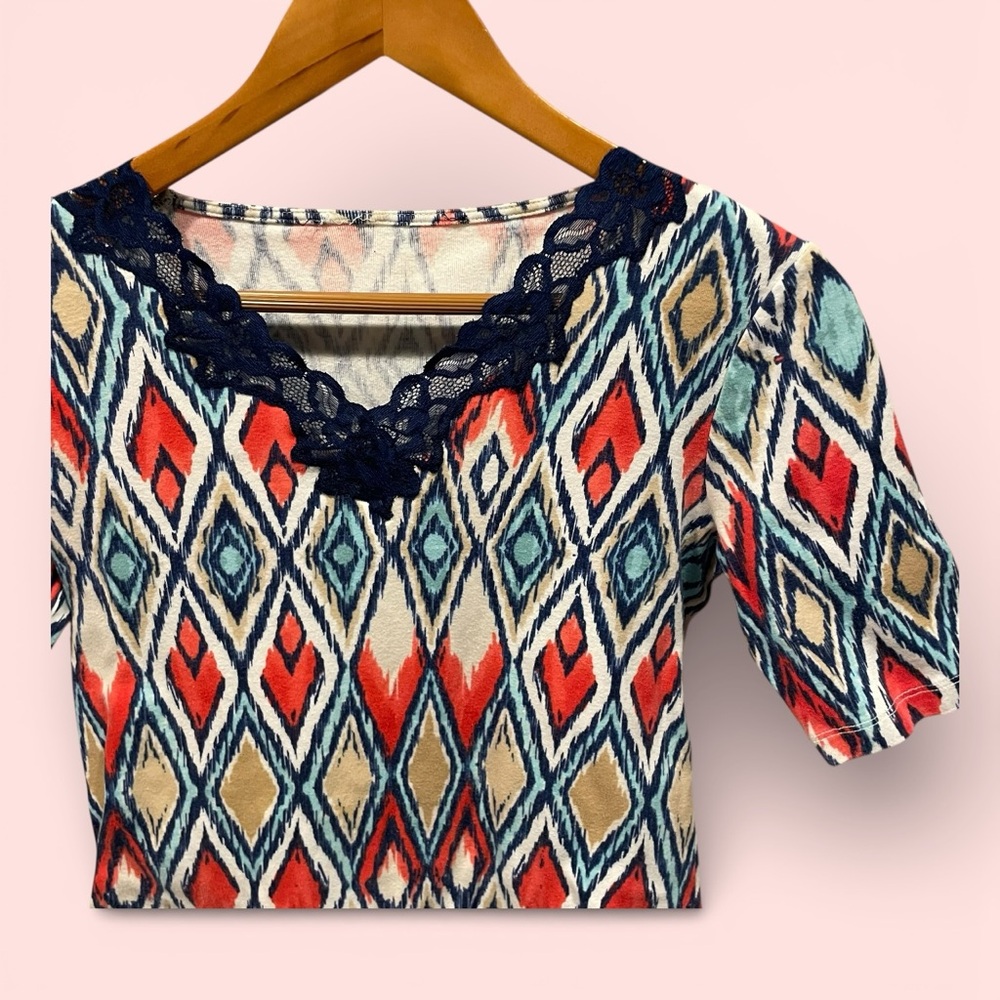 Cute coastal multi diamond lace trim v-neck short sleeve top soft cotton painted